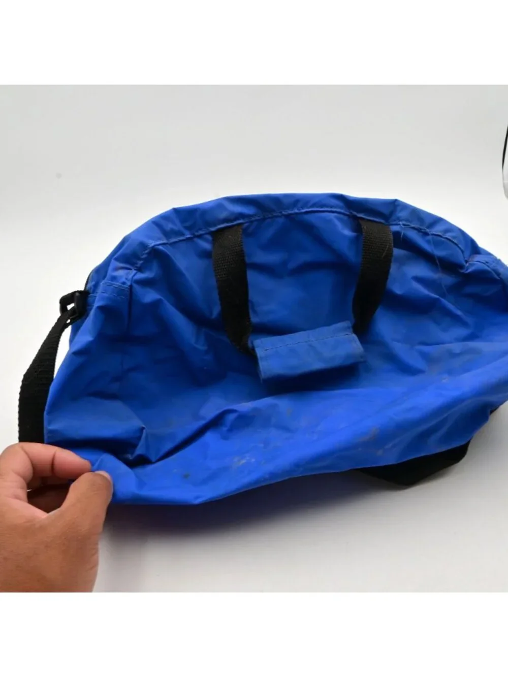 Street Sharks Nylon Duffle Bag With Colorful Graphics & Dual Handles Vintage 199